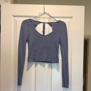Arizona Jean Company Dusty Blue Tie-Back V-Neck Cropped Sweater